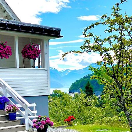 Fjord View Apartment Stranda  Eksteriør billede